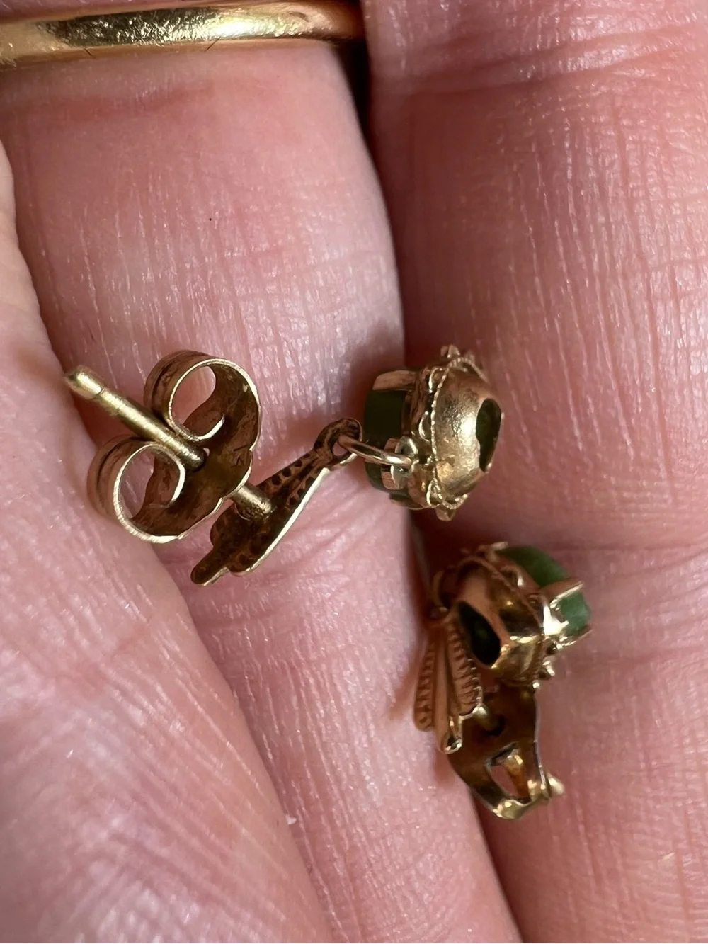 Vintage 14k Gold Heart Jade Drop Earrings
